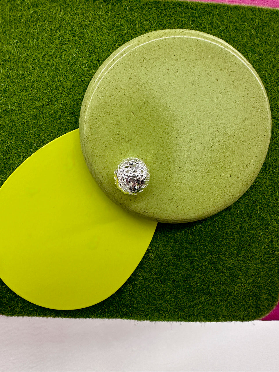 Small Pink and Green Mod Clutch